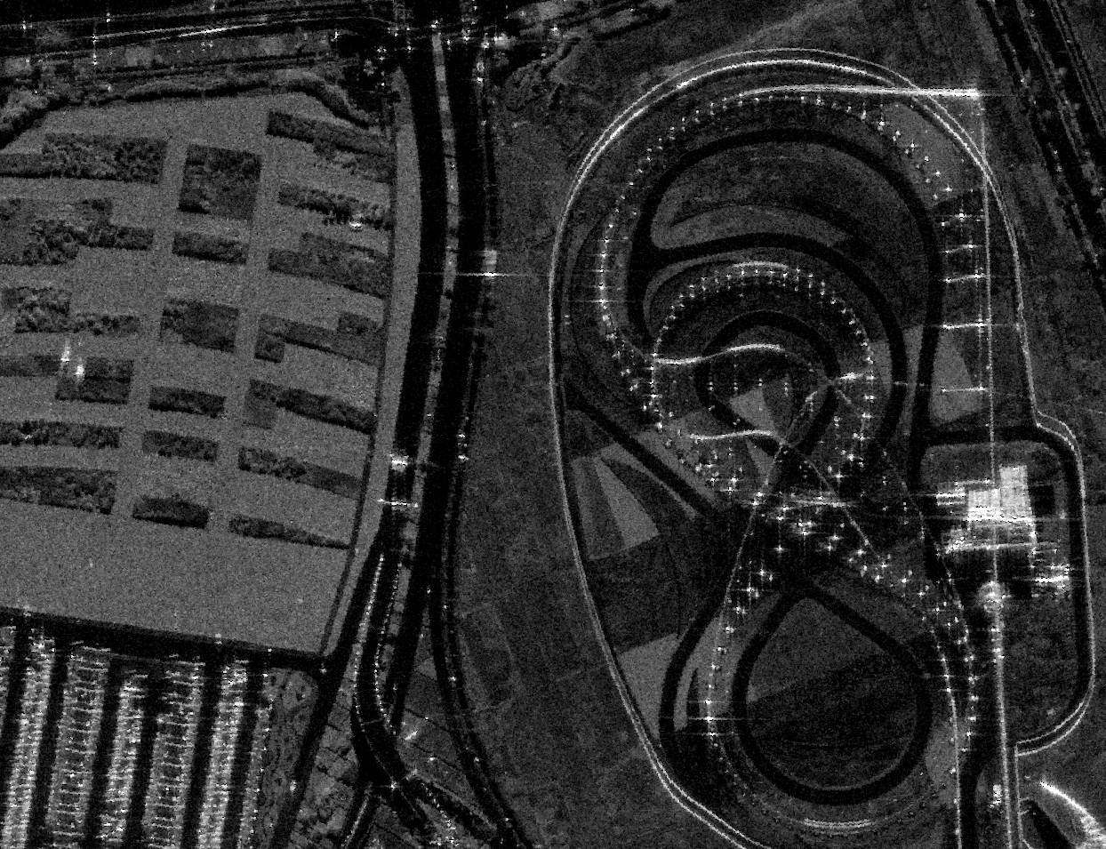 Zoomed SAR view of Ferrari World at 8-looks with maximum speckle reduction and sharpest features.